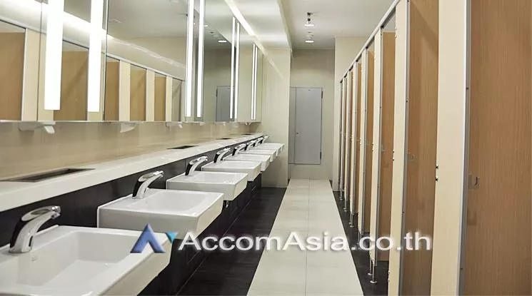 4  Office Space For Rent in Sukhumvit ,Bangkok BTS Phrom Phong at Bhiraj Tower At Emquartier AA15772